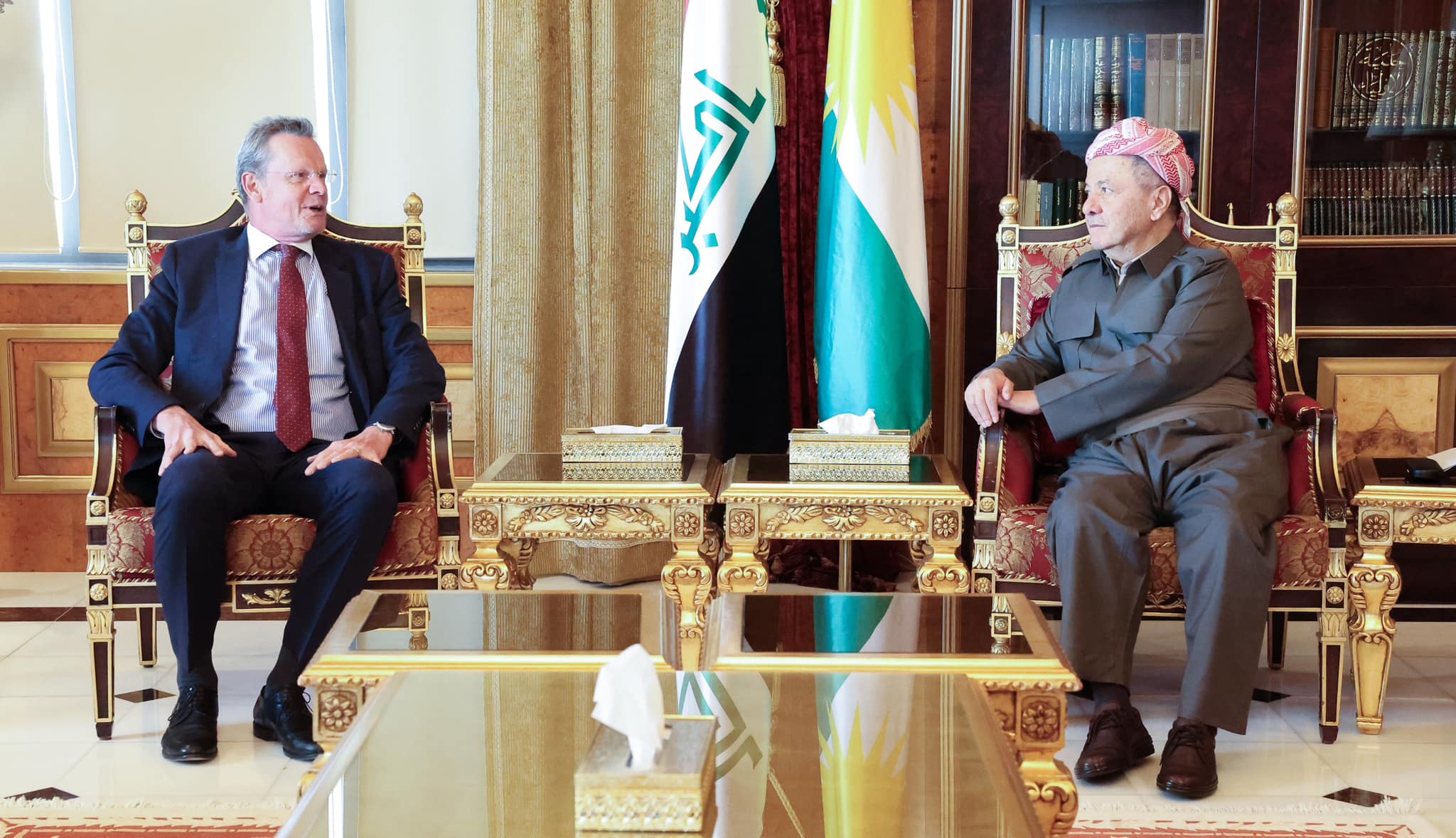 سەرۆک بارزانی پێشوازی لە کۆنسوڵی هۆڵەندا و ئەڵمانیا لە هەولێر دەکات